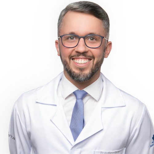 Dr. Guilherme Dantas, Mastologista